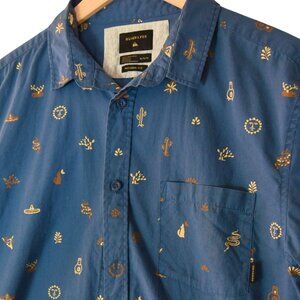 Quiksilver Modern Fit Shirt Men’s M Blue Short Sleeve Desert Graphic 100% Cotton